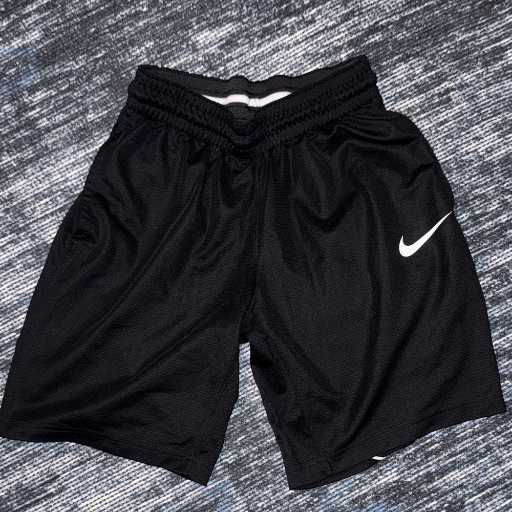 Nike Men's Black Sports Shorts